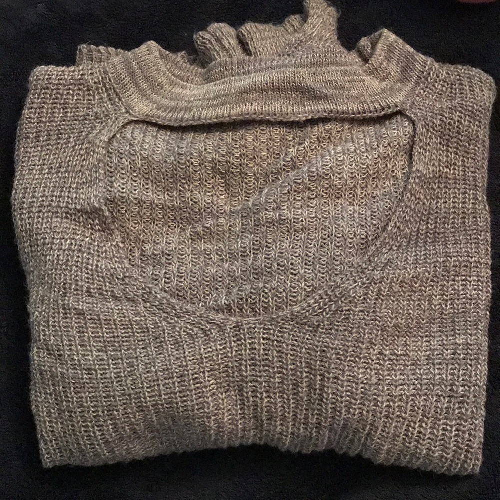 cute neckline with collar brown sweater